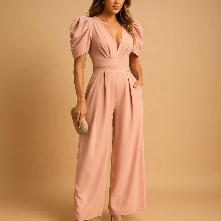 Schmeichelhafter Jumpsuit mit Puffärmeln