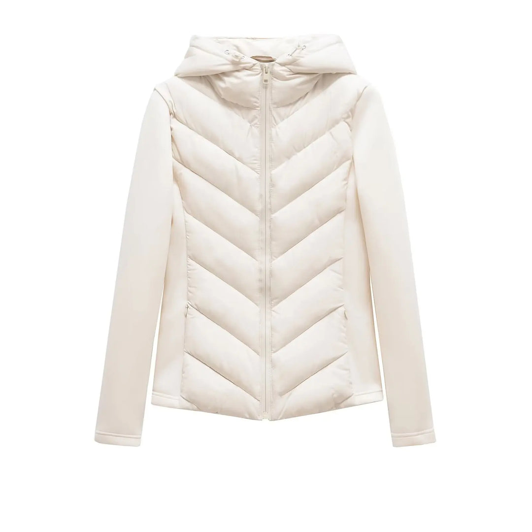 Leichte, gesteppte Damen-Winterjacke mit Kapuze und versteckten Taschen.