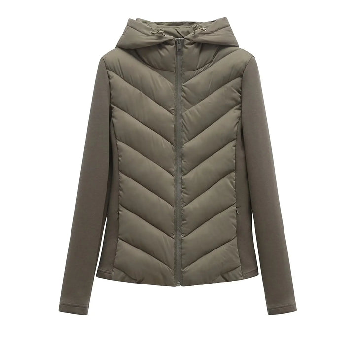 Leichte, gesteppte Damen-Winterjacke mit Kapuze und versteckten Taschen.