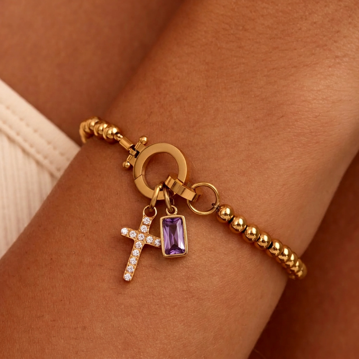 Nova-Perlen-Geburtssteinarmband mit Kreuzanhänger