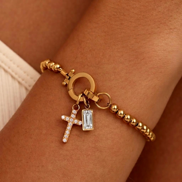 Nova-Perlen-Geburtssteinarmband mit Kreuzanhänger