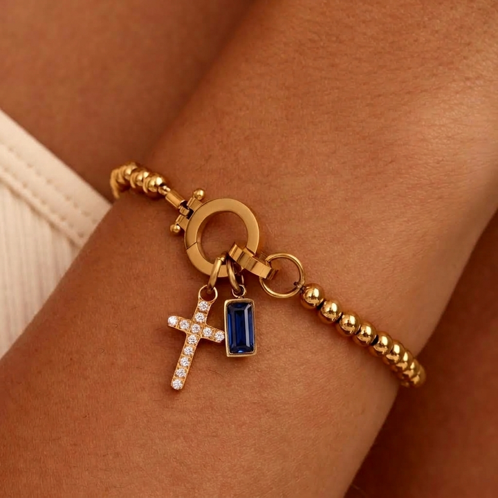 Nova-Perlen-Geburtssteinarmband mit Kreuzanhänger