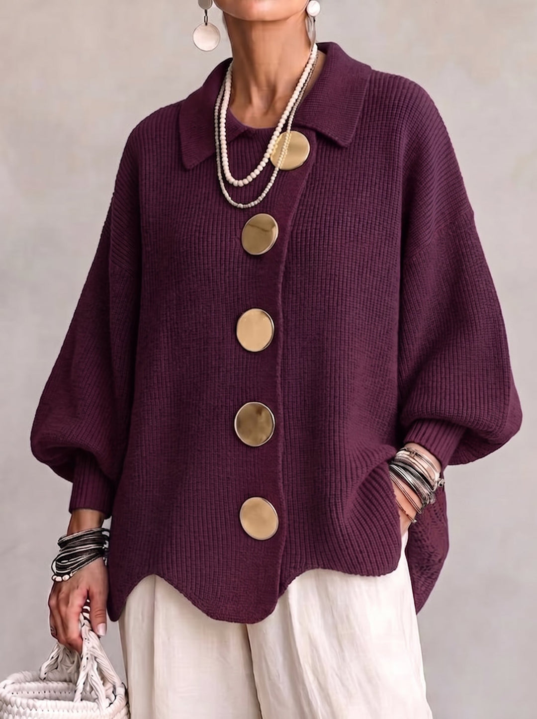Eleganter Oversized-Cardigan mit auffälligen Knöpfen