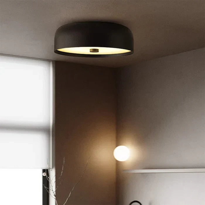 Moderne und minimalistische LED-Deckenleuchte