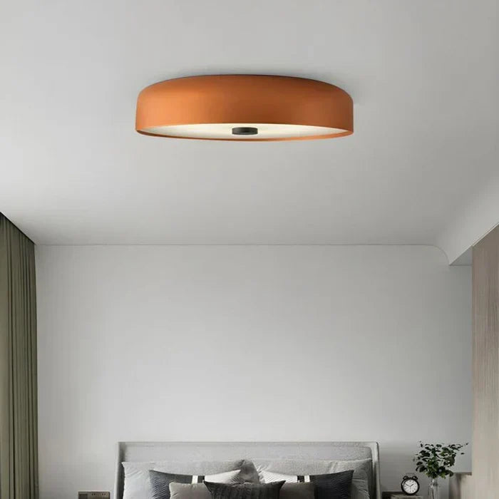 Moderne und minimalistische LED-Deckenleuchte