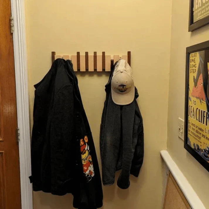HarmonyWood Garderobe aus Holz in Klavieroptik