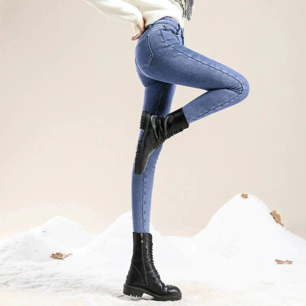 Winterjeans für Damen mit hoher Taille, gefüttert für kalte Tage